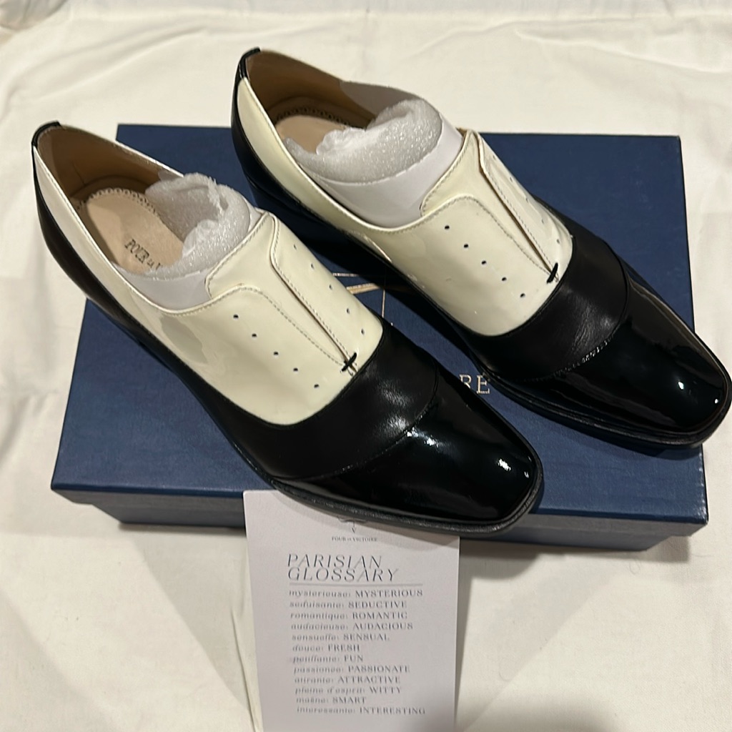 Pour La Victoire Brand New Shoes
